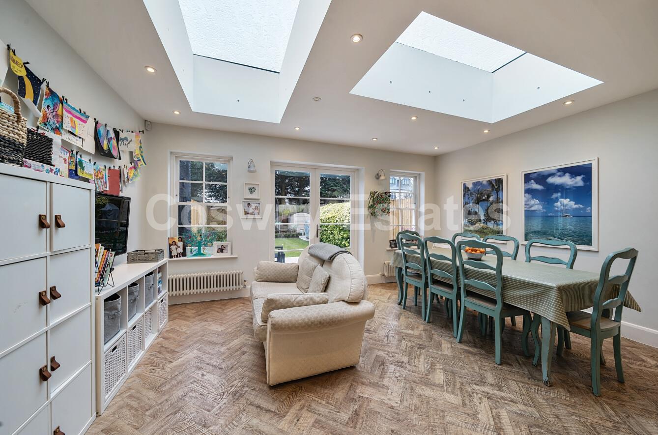 Brockenhurst Gardens, Mill Hill, NW7, London